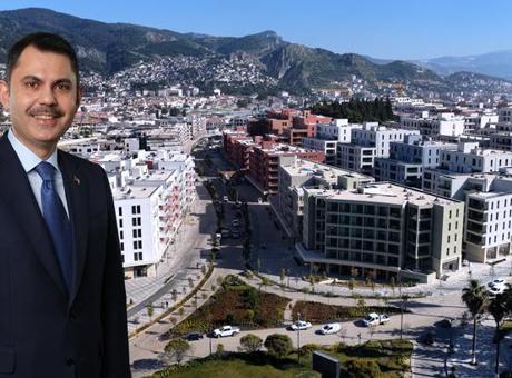 Bakan Kurum’dan Hataylı esnaf paylaşımı! “Hatay’da açılan kepenkler yeniden başlayan hayatın sesi oluyor”