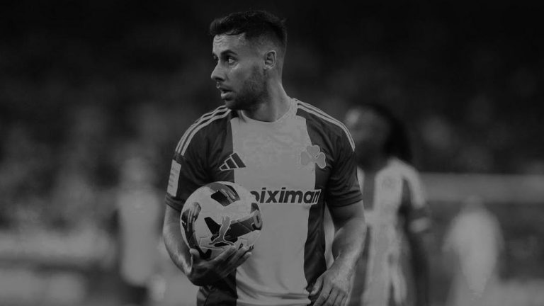 Yunan futbolcu evinde ölü bulundu