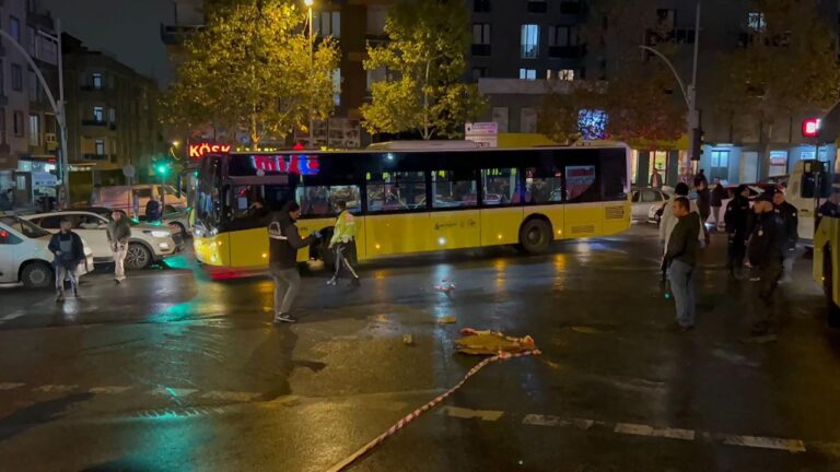 İETT otobüsünün çarptığı çocuk öldü, anne ağır yaralandı