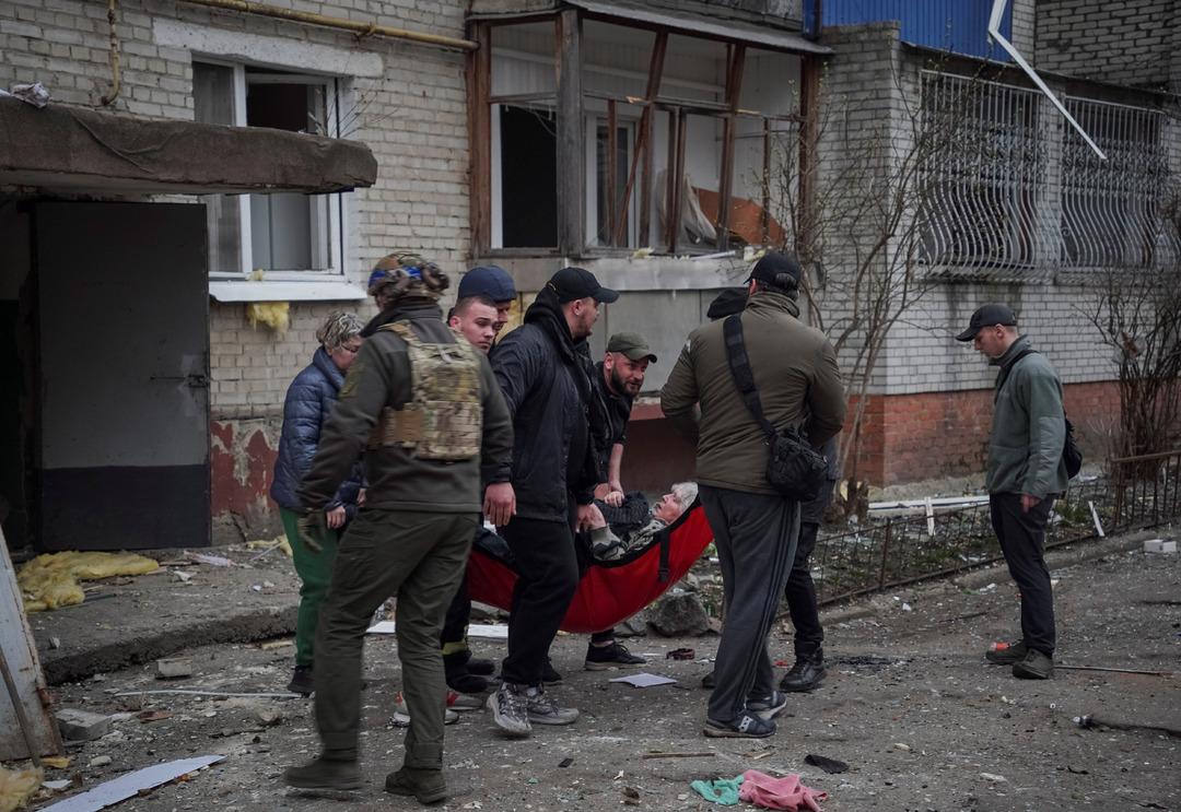 2025-03-24T151032Z_673609156_RC216X8BO229_RTRMADP_3_UKRAINE-CRISIS-ATKACK-Sumy