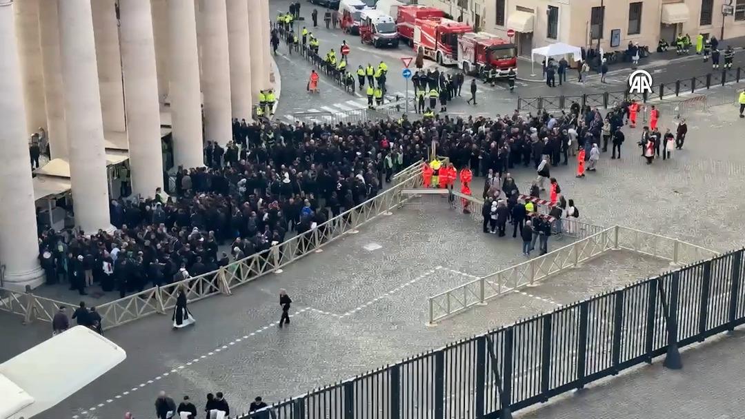 Haber.00_03_15_19.Set056