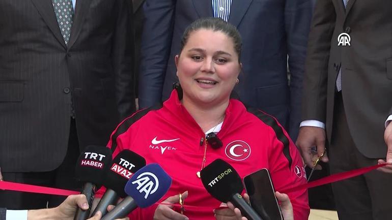 Öznur Cure Stone'un 13. Kupası Uluslararası Fetih ve Açılış Törenleri