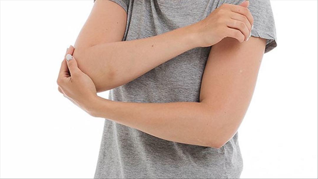 Sürekli yorgun olanlar, bu semptomlara dikkat ederler! Bu depresyon, saç dökülmesi ve haksız ağrının nedeni olabilir ... 3