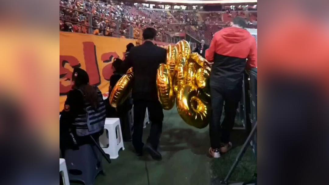 Güvenlik güçleri önlemler aldı! Derby 2'den önce Galatasaray hayranları tarafından toplandı